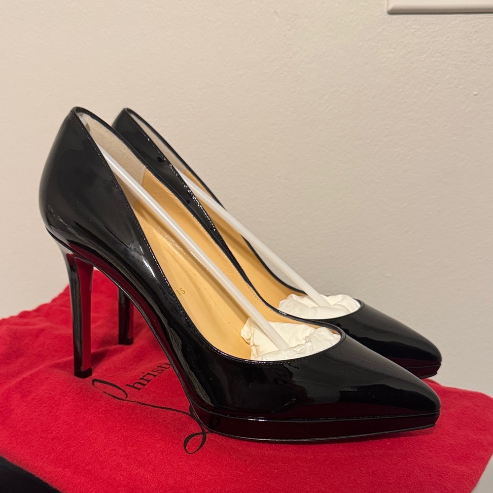 Louboutin Pigalle NEW